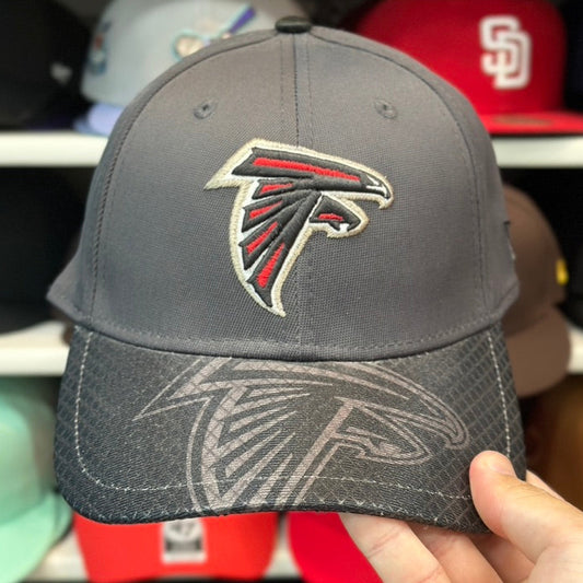 New Era Atlanta Falcon 39THIRTY Ball Cap Dark Gray