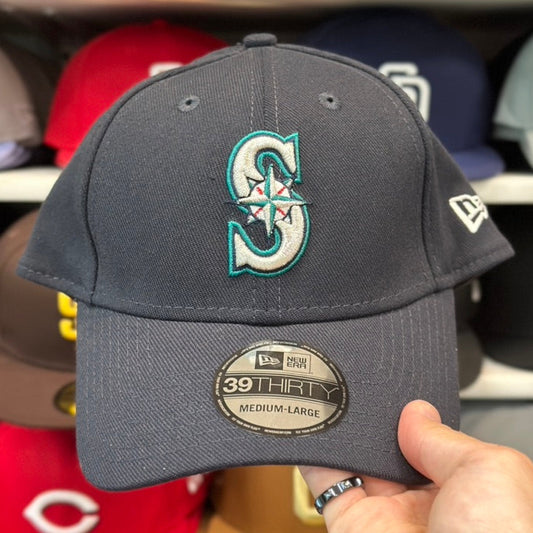 New Era Seattle Mariners 39THIRTY Ball Cap Dark Blue