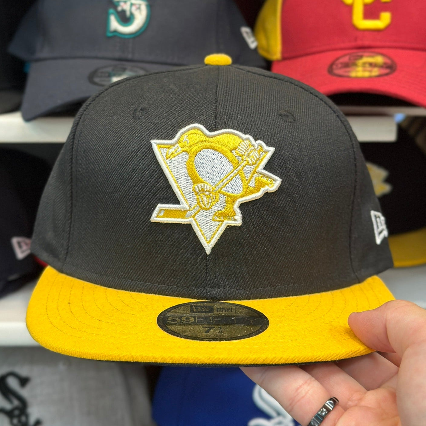 New Era Pittsburgh Penguins 59FIFTY Fitted Hat Black/Yellow