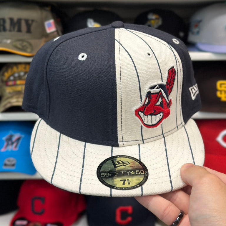 Cleveland Indians MLB Vintage Striped | New Era 59FIFTY Fitted Cap | Navy