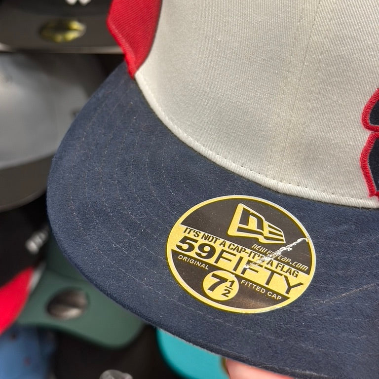Chicago Bulls Vintage Suede Fitted | New Era 59FIFTY Sized Hat | 7 & 7 1/2