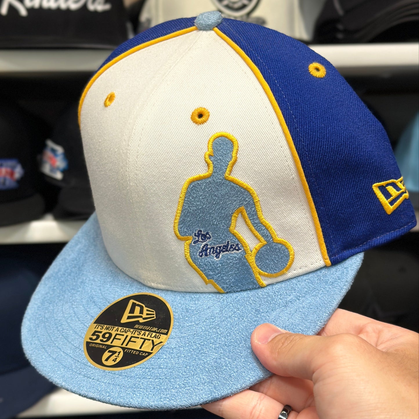 New Era 59FIFTY LA Lakers NBA Suede Logo Vintage Fitted Hat Blue/White/Light Blue