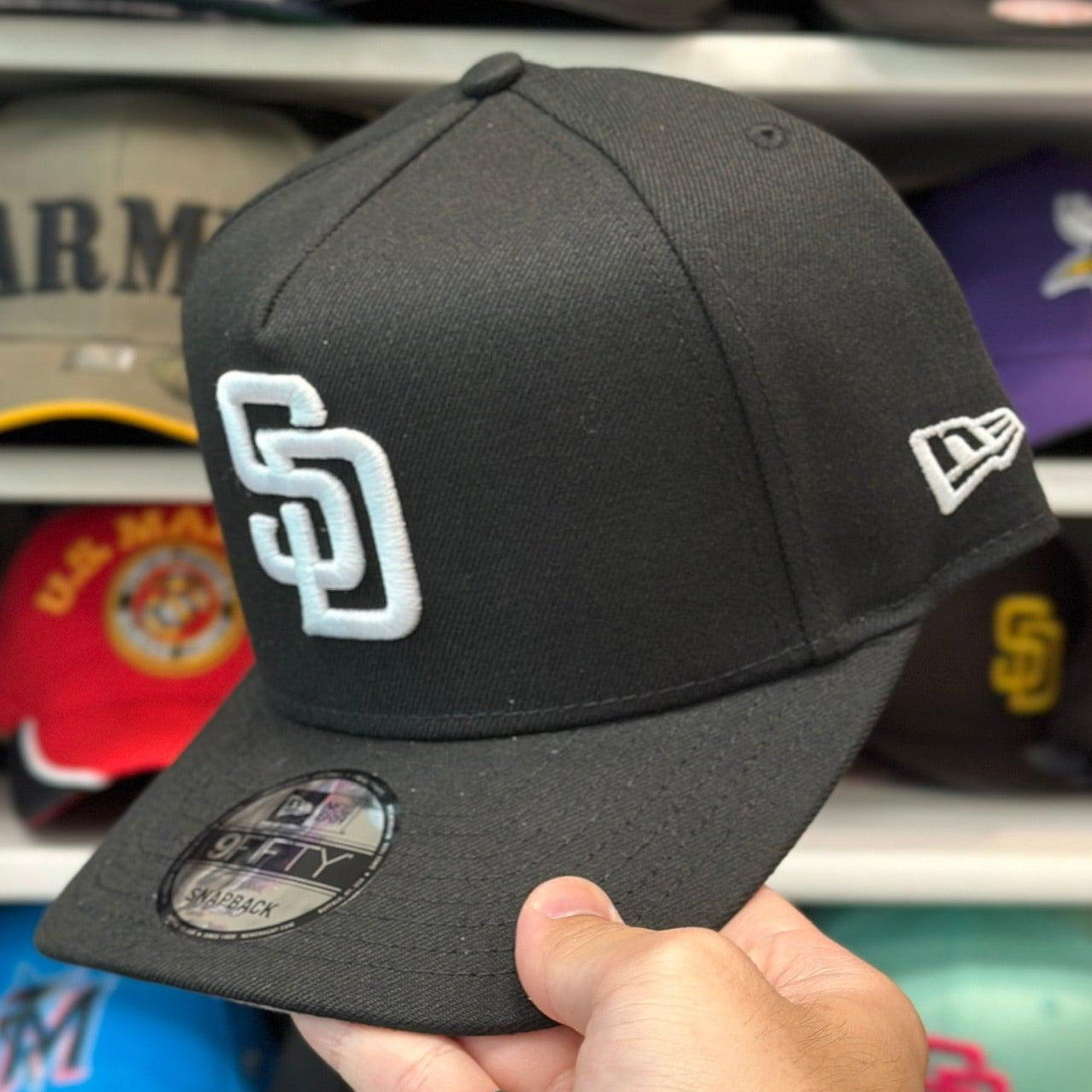 New Era San Diego Padres A-Frame Black/White 9FIFTY Snapback - Product Image