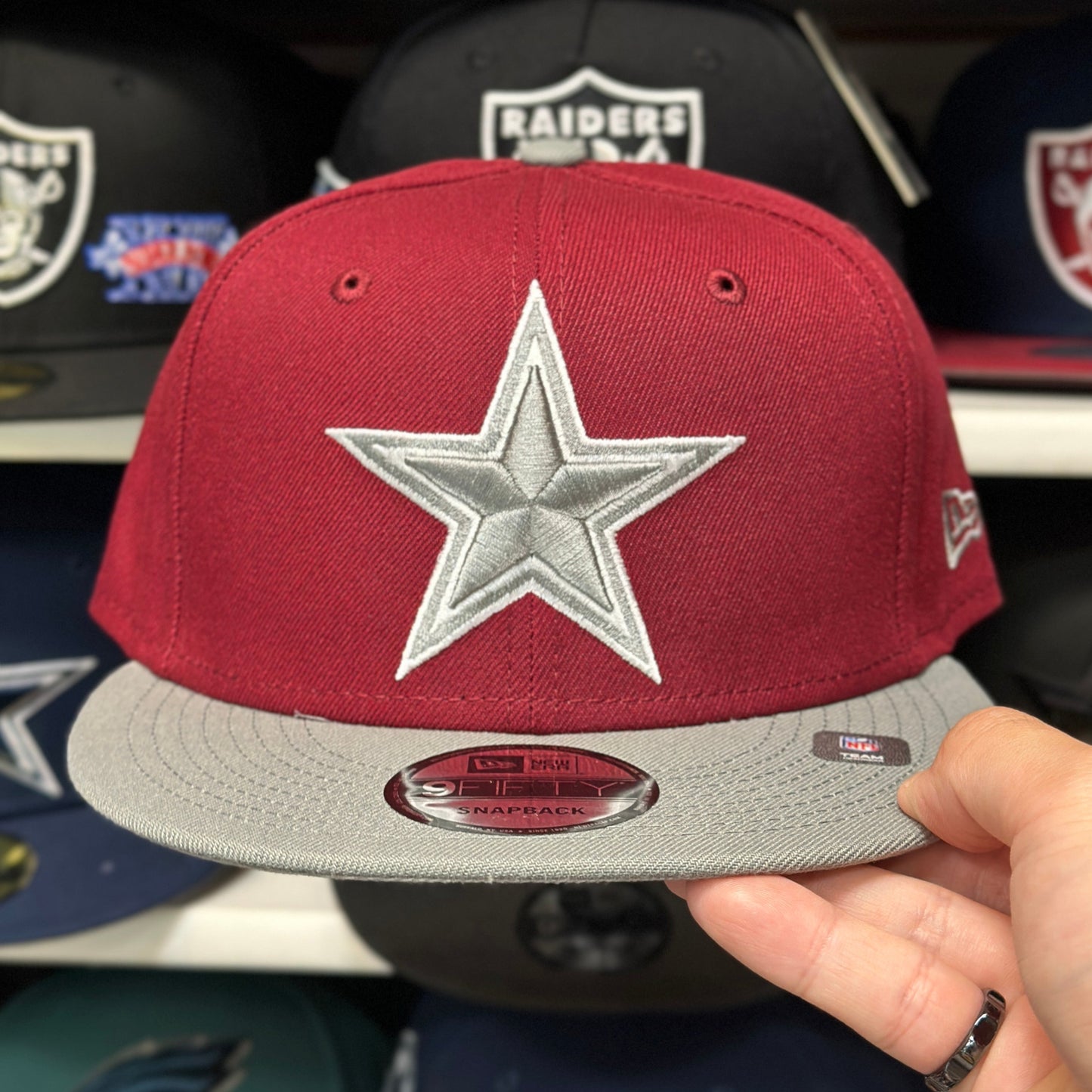 New Era Dallas Cowboys Maroon/Silver 9FIFTY Snapback