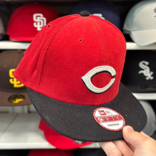 New Era Cincinnati Reds Red Corduroy/Black 9FIFTY Snapback