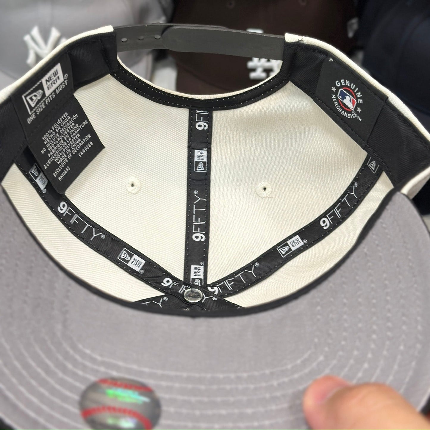 New Era Los Angeles Dodgers 'Upside Down Logo' A-Frame 9FIFTY Snapback White/Black