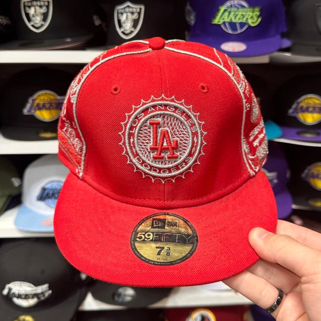 New Era 59FIFTY LA Dodgers MLB Vintage Fitted Hat Sized Cap Red