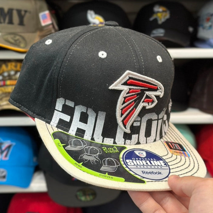 Atlanta Falcons NFL Fitted Hat | Vintage Reebok Sideline | Black | L/XL