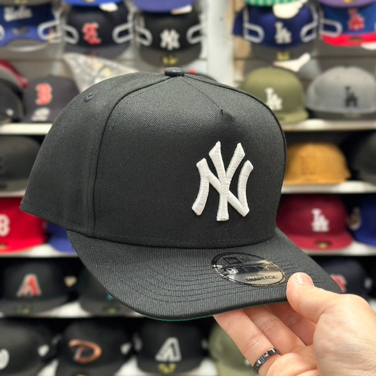 New York Yankees MLB A Frame Cap New Era 9FIFTY Adjustable Snapback Black