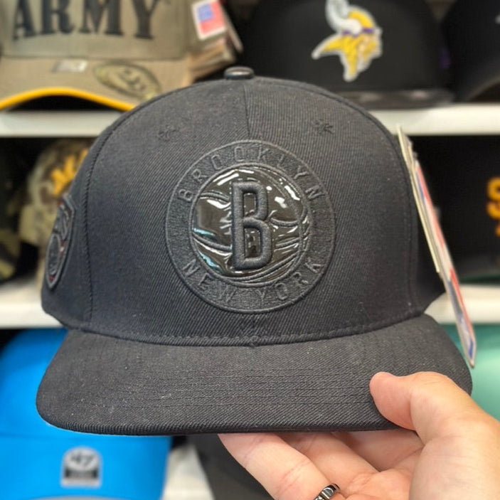 Pro Standard Brooklyn Nets Snapback Black