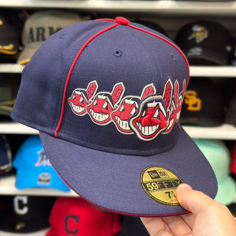 New Era Cleveland Indians Vintage 59FIFTY Fitted Hat | Navy