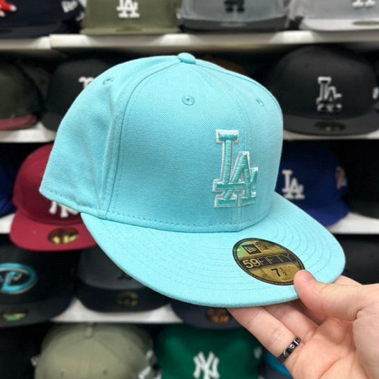 New Era 59FIFTY LA Dodgers MLB Fitted Hat Sized Cap Light Teal