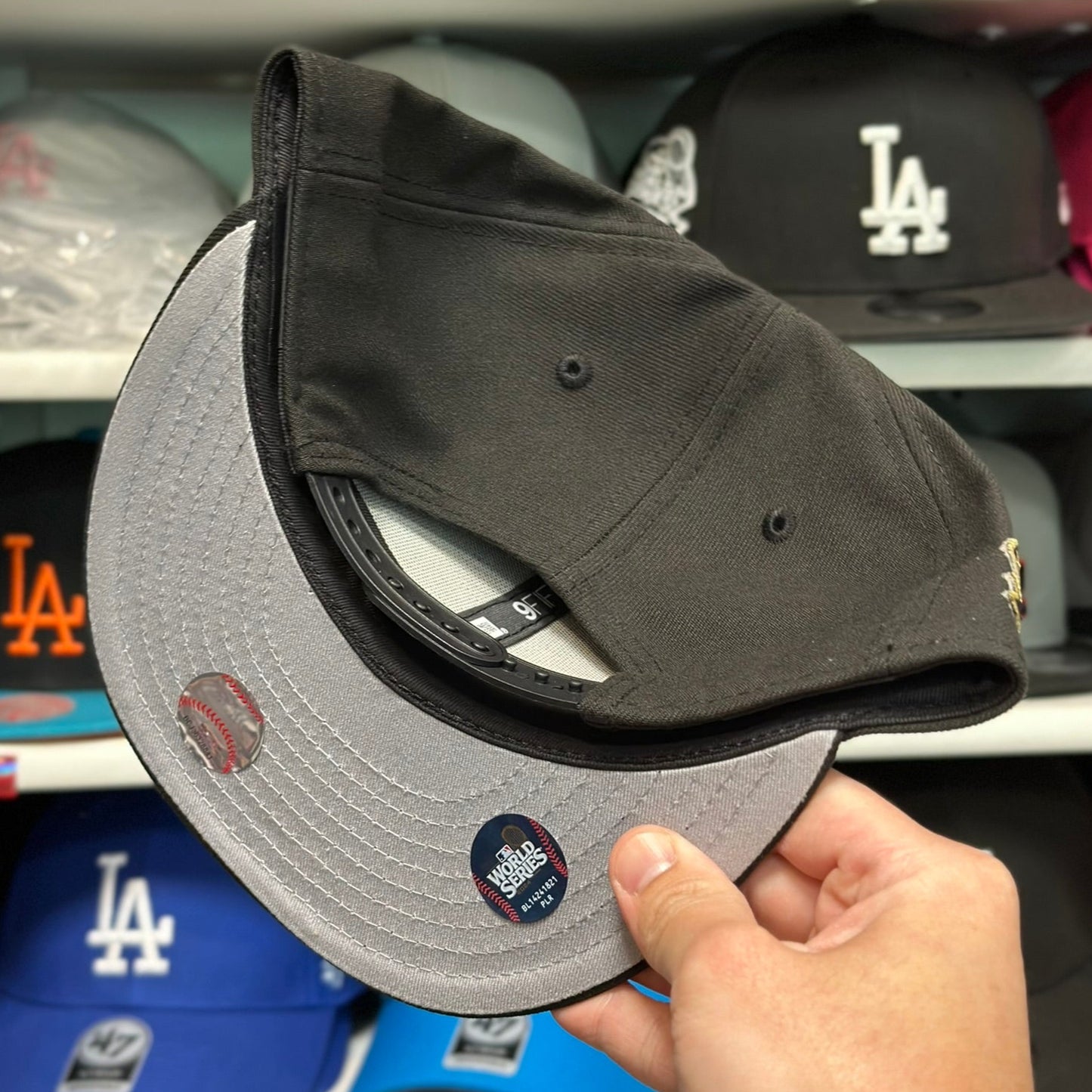 New Era Los Angeles Dodgers 2024 World Series Champions 9FIFTY Snapback Black