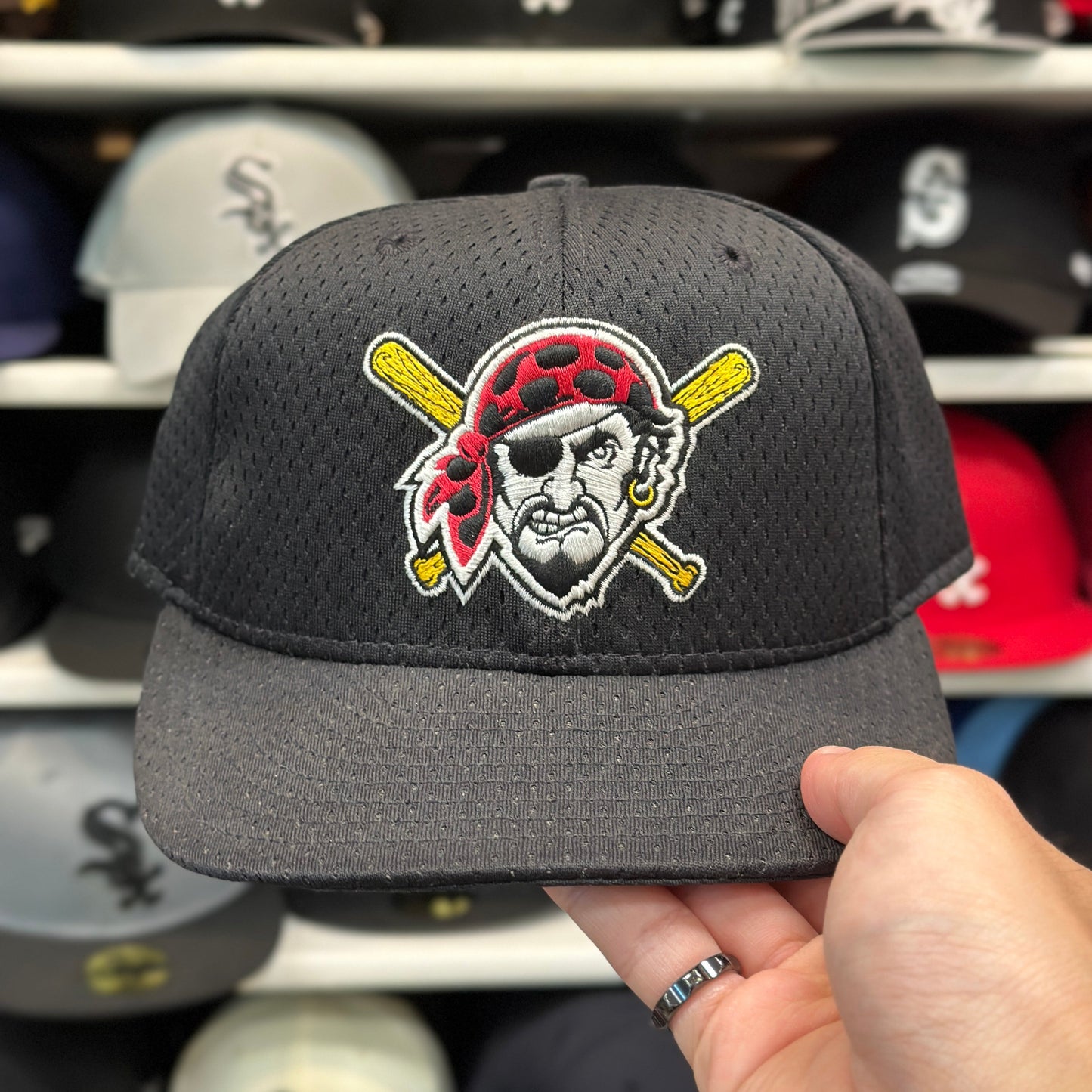 New Era Pittsburgh Pirates Vintage 59FIFTY Fitted Hat | Size 7 1/4