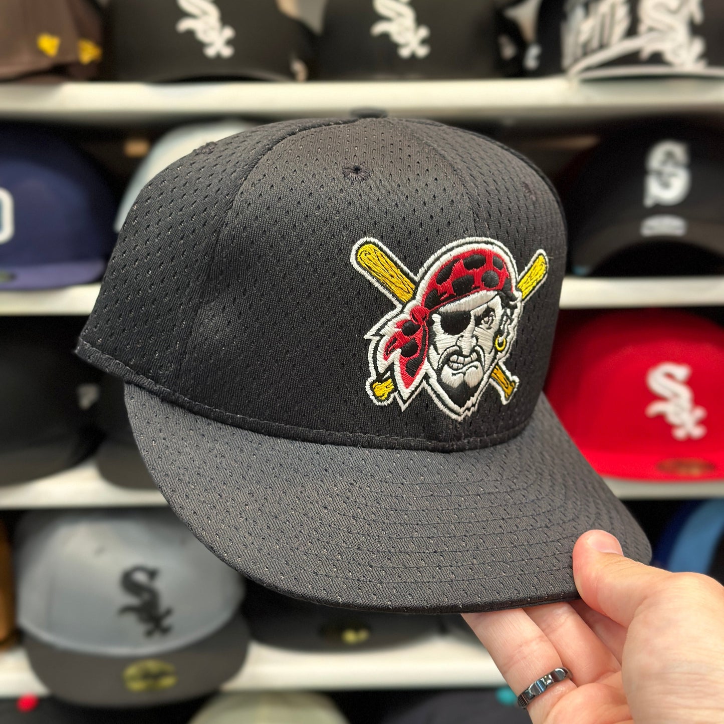 New Era Pittsburgh Pirates Vintage 59FIFTY Fitted Hat | Size 7 1/4
