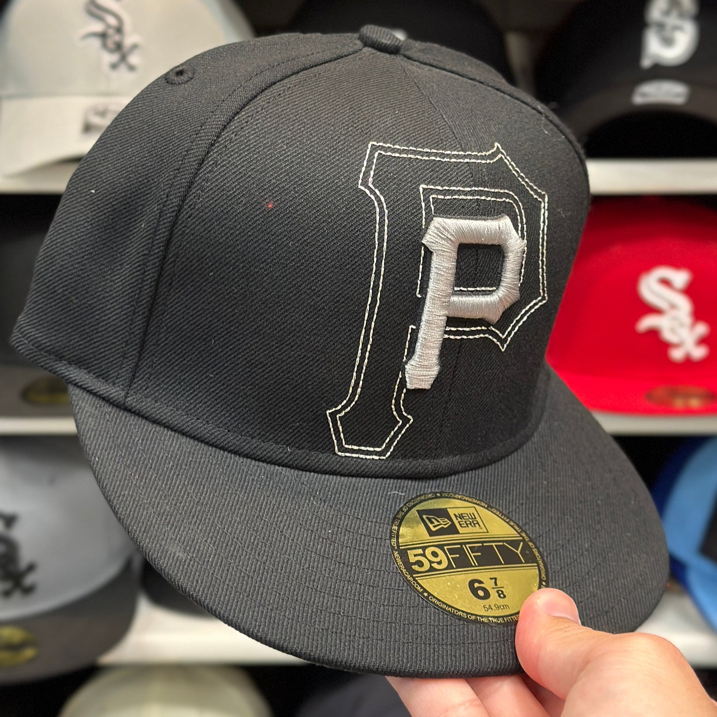 Pittsburgh Pirates NFL Vintage Fitted Cap | New Era 59FIFTY Sized Cap | Size 6 7/8