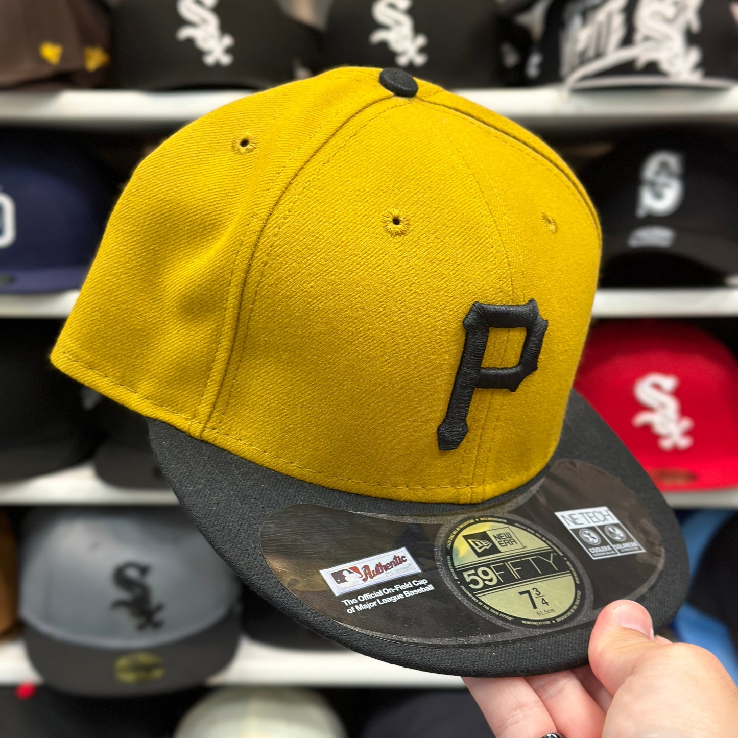 Pittsburgh Pirates NFL Vintage Fitted Cap | New Era 59FIFTY Sized Cap | Size 7 3/4
