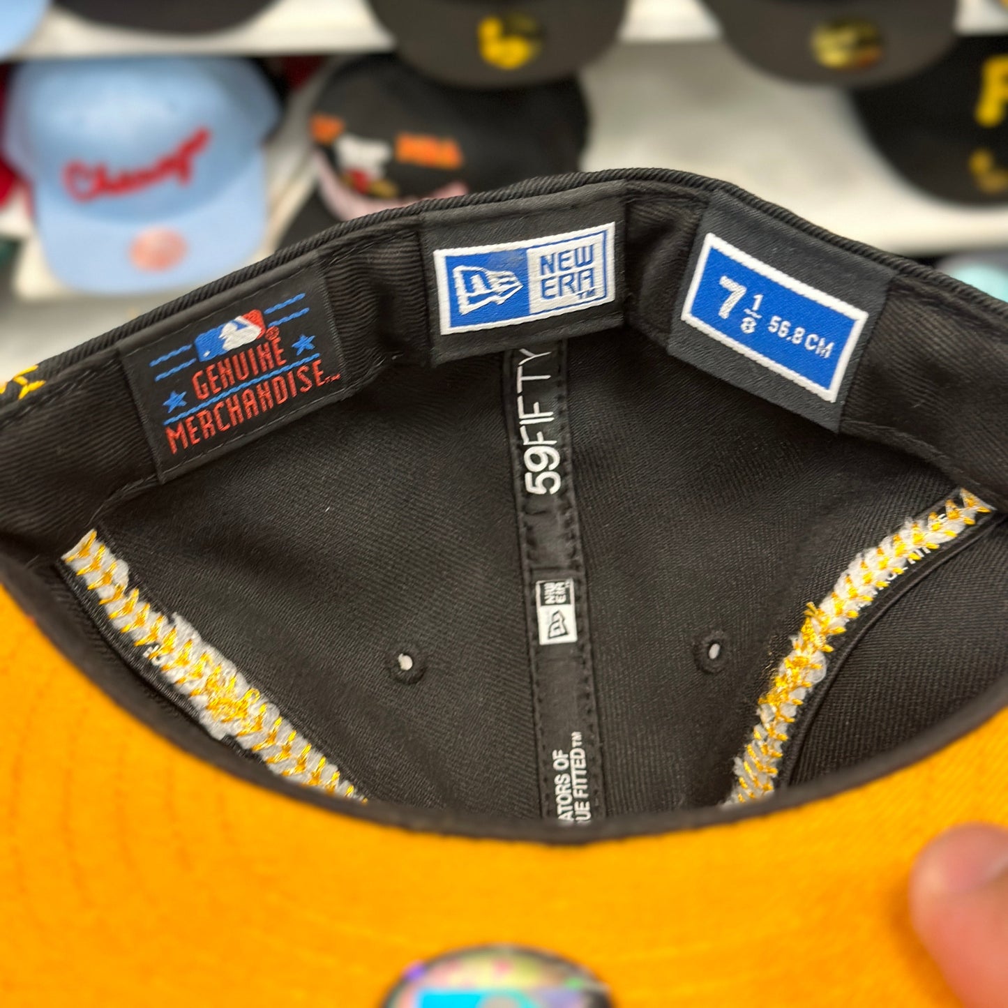 Pittsburgh Pirates NFL Vintage Fitted Cap | New Era 59FIFTY Sized Cap | 7 1/8