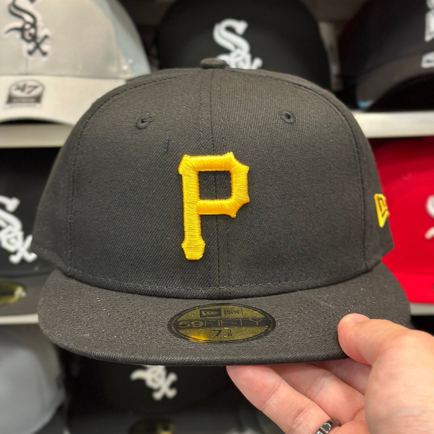 Pittsburgh Pirates NFL Gold Logo | Classic New Era 59FIFTY Fitted | Black