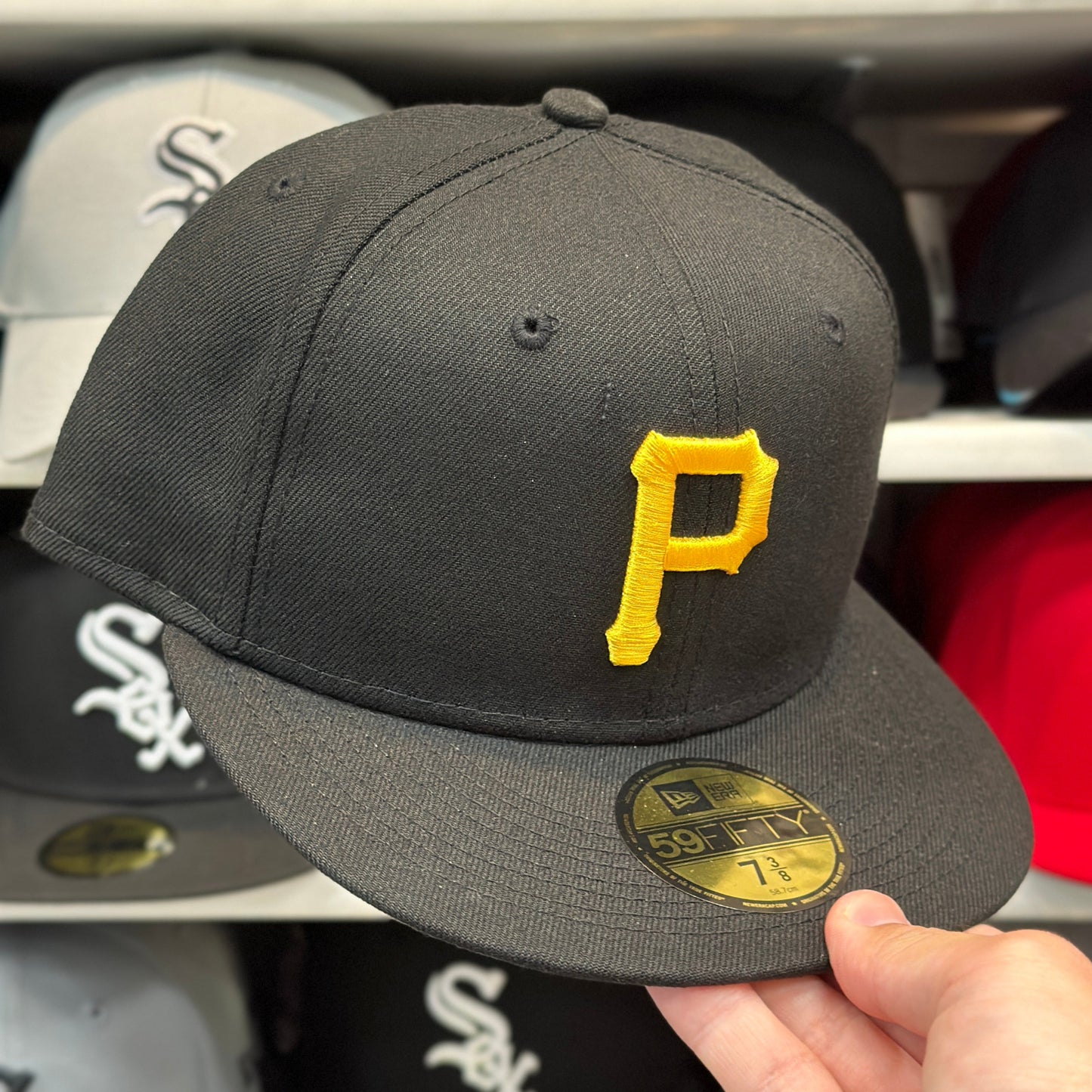 Pittsburgh Pirates NFL Gold Logo | Classic New Era 59FIFTY Fitted | Black