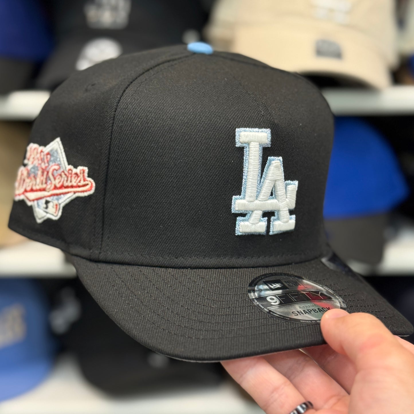 New Era Los Angeles Dodgers '1998 World Series' A-Frame Black/Blue Chrome 9FORTY Snapback | Glow in the Dark
