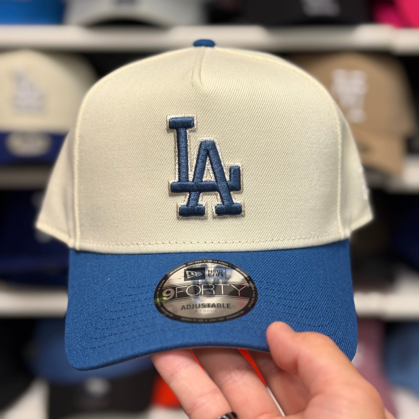 New Era Los Angeles Dodgers Chrome Stitch A-Frame 9FORTY Snapback Ivory/Blue