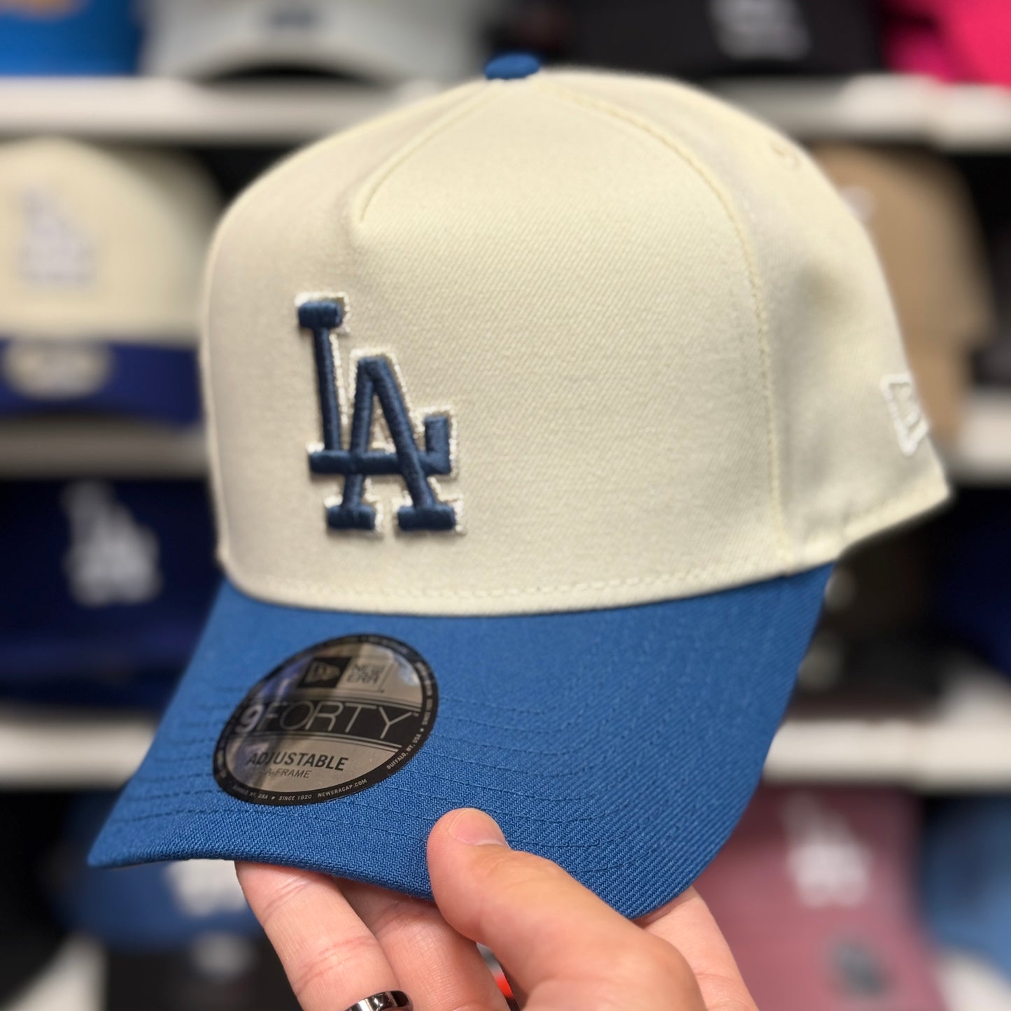 New Era Los Angeles Dodgers Chrome Stitch A-Frame 9FORTY Snapback Ivory/Blue