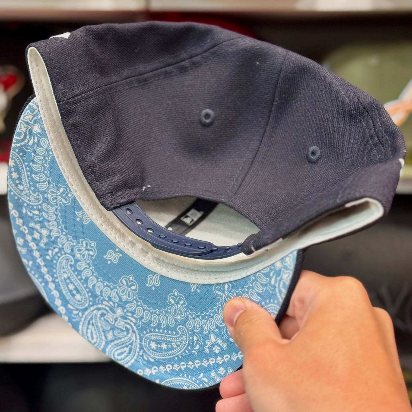 New Era Atlanta Braves 'Blue Paisley' Under-brim 9FIFTY Snapback Navy