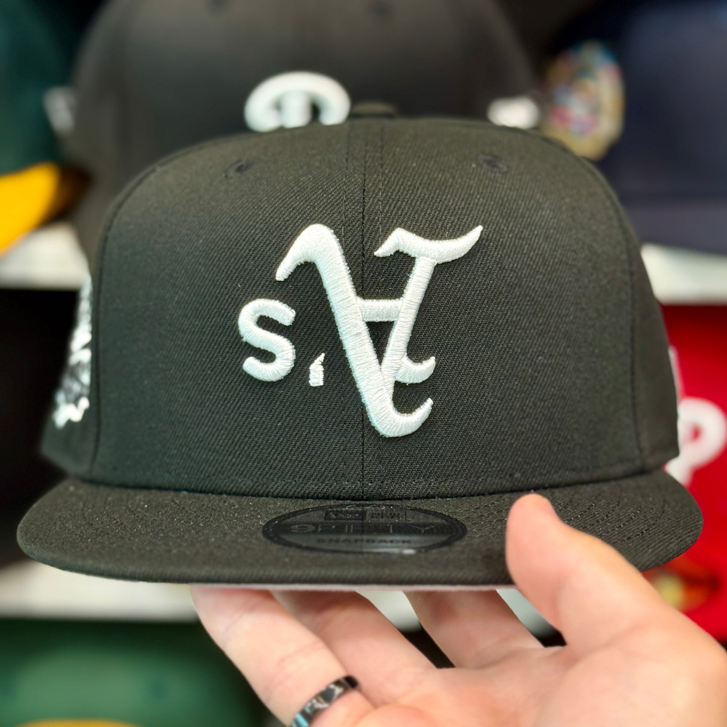 New Era Oakland Athletics Upside Down 'World Series' 9FIFTY Snapback Black