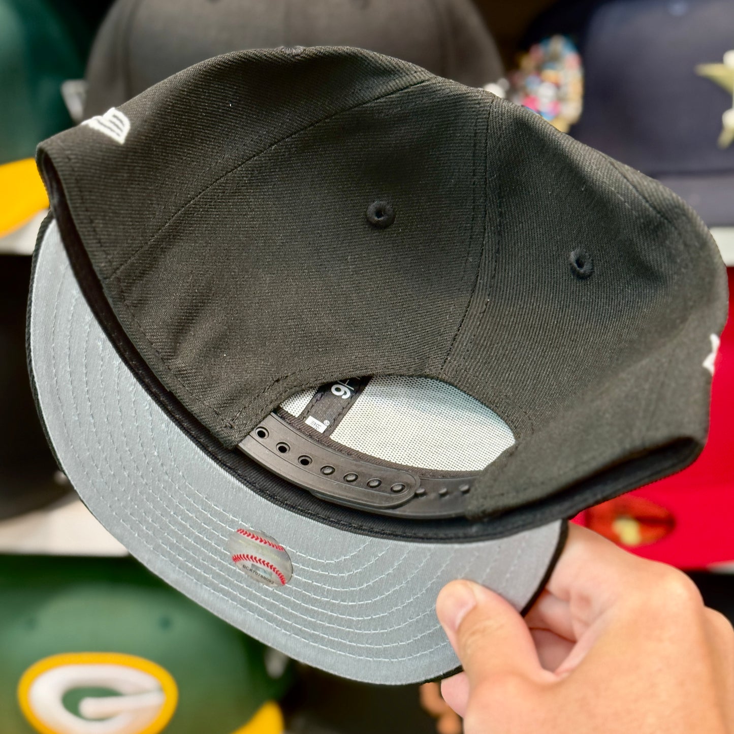 New Era Oakland Athletics Upside Down 'World Series' 9FIFTY Snapback Black