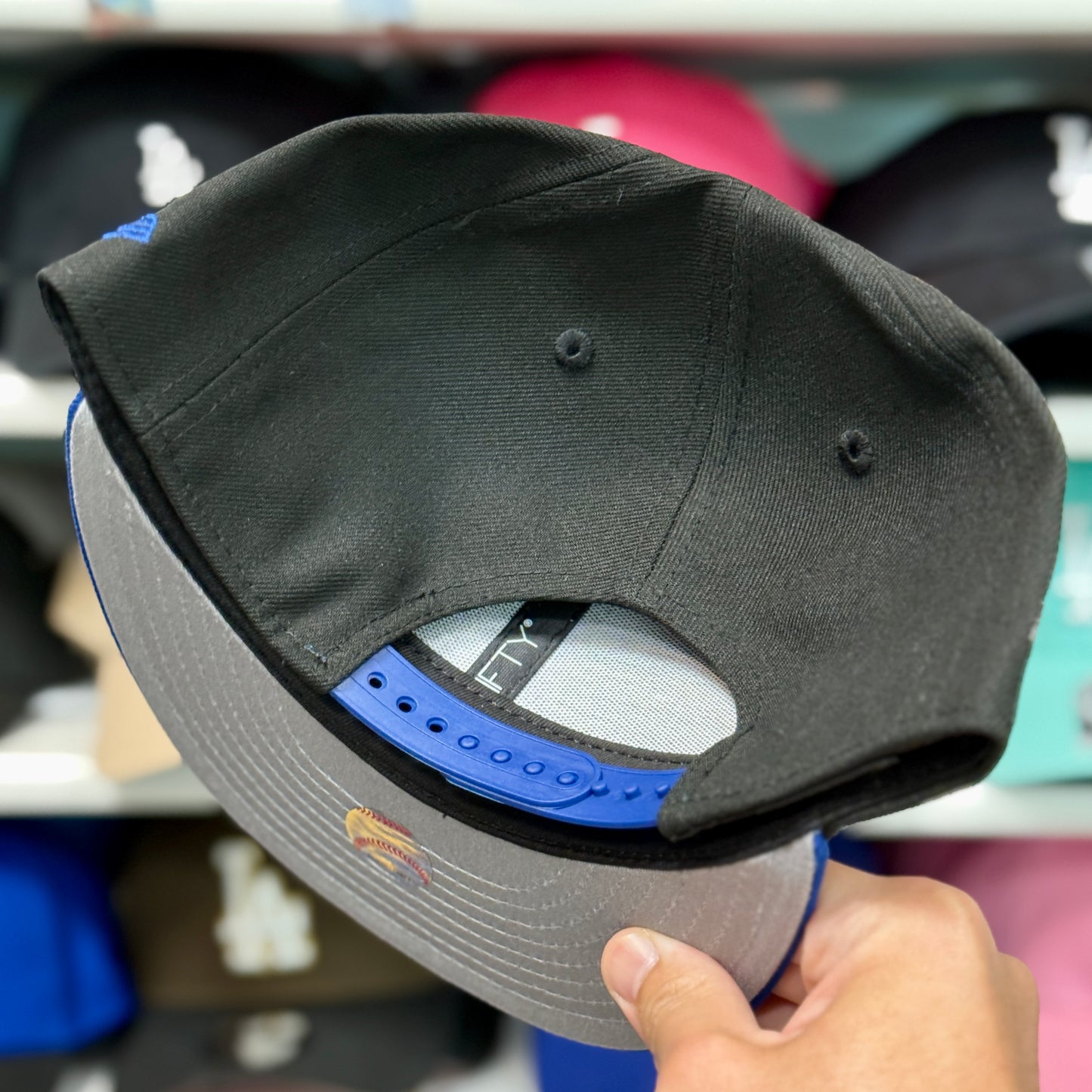 New Era Los Angeles Dodgers Two Tone '60th Anniversary' 9FIFTY Snapback Black/Blue