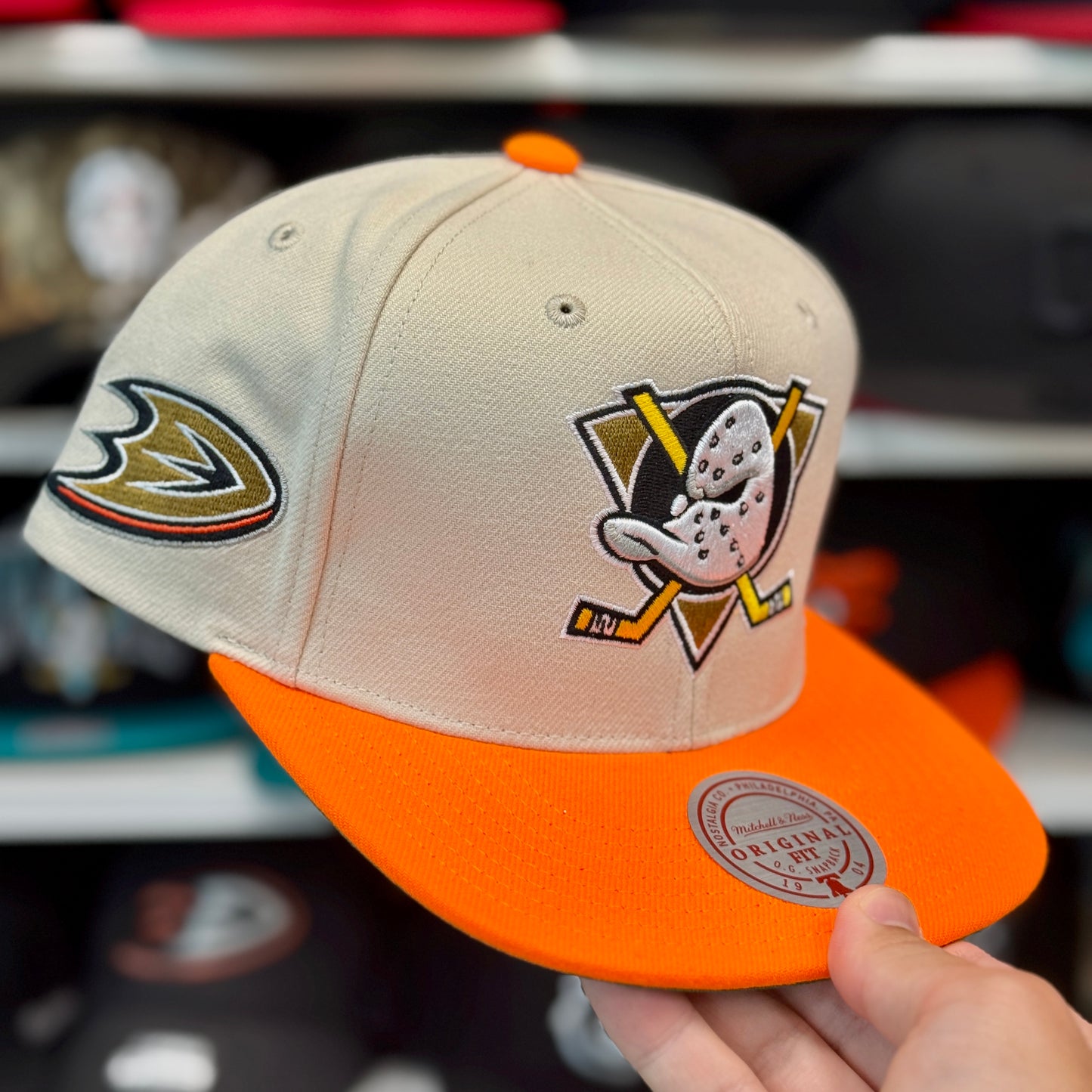 Anaheim Ducks Mitchell & Ness Snapback Creme/Orange