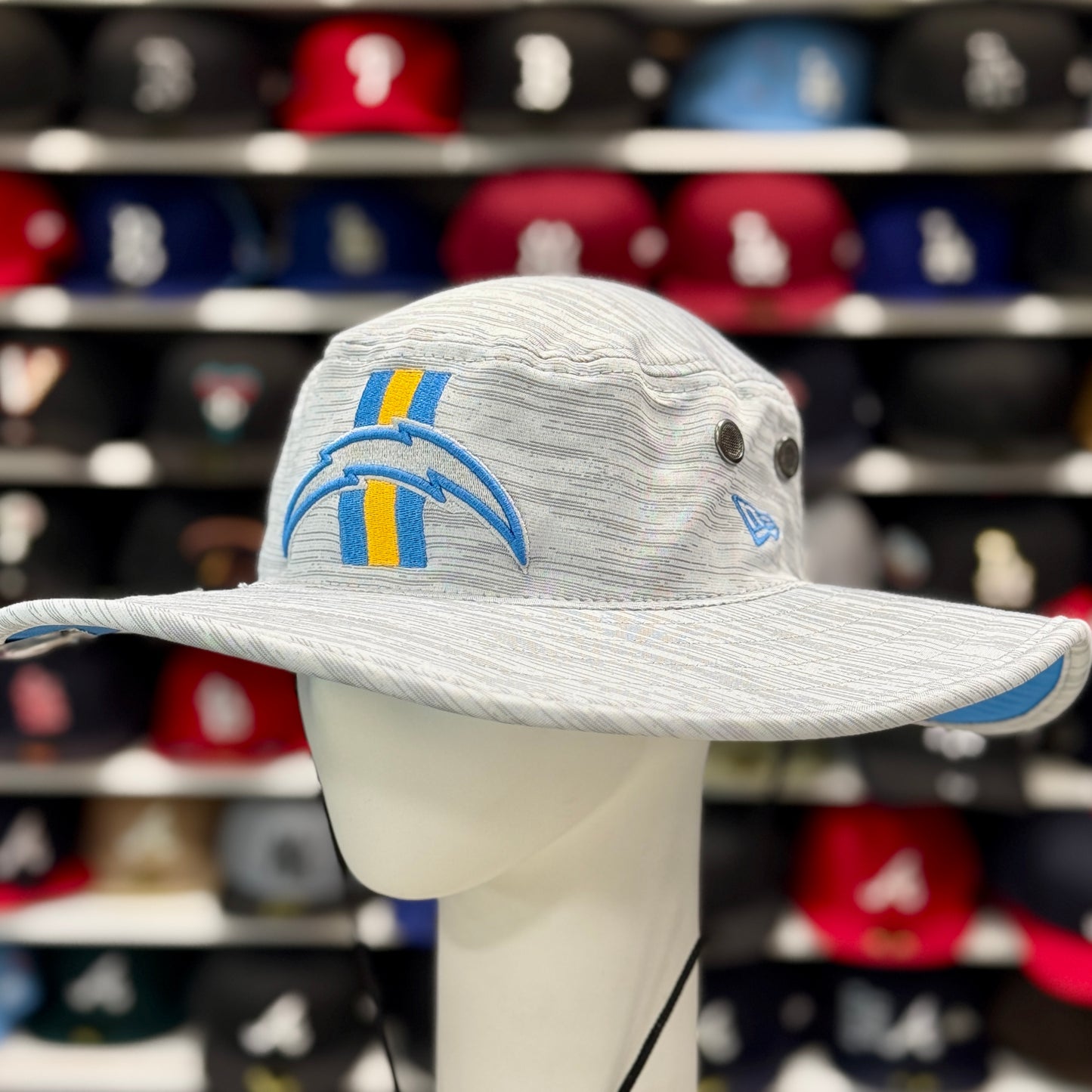 New Era Los Angeles Chargers Fisherman Hat | Silver / Blue Under Brim
