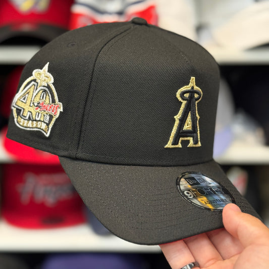 New Era Los Angeles Angels '40th Anniversary' Gold Outline A-Frame Black 9FORTY Snapback | Red Under Brim