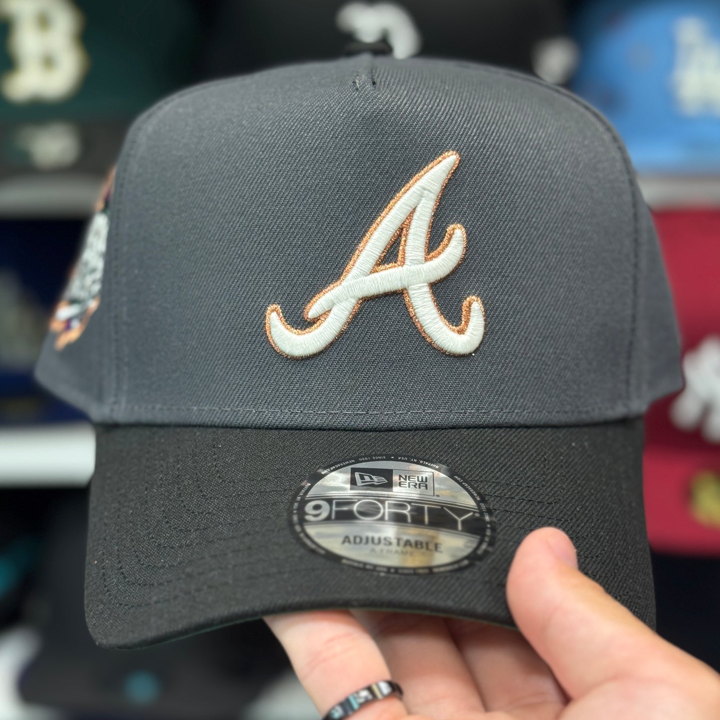 New Era Atlanta Braves 'World Series' A-Frame 9FORTY Snapback Gray/Black