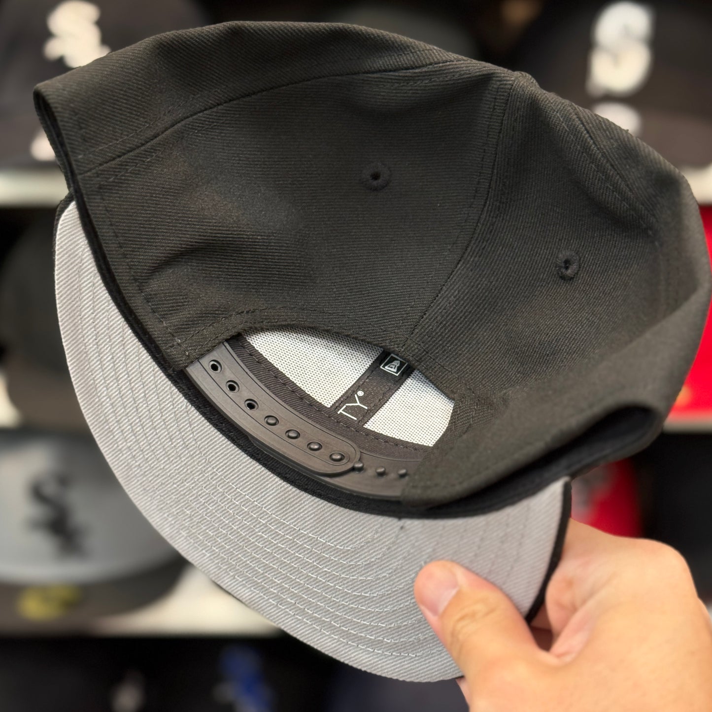 New Era Anaheim Ducks Black 9FIFTY Snapback - Product Image