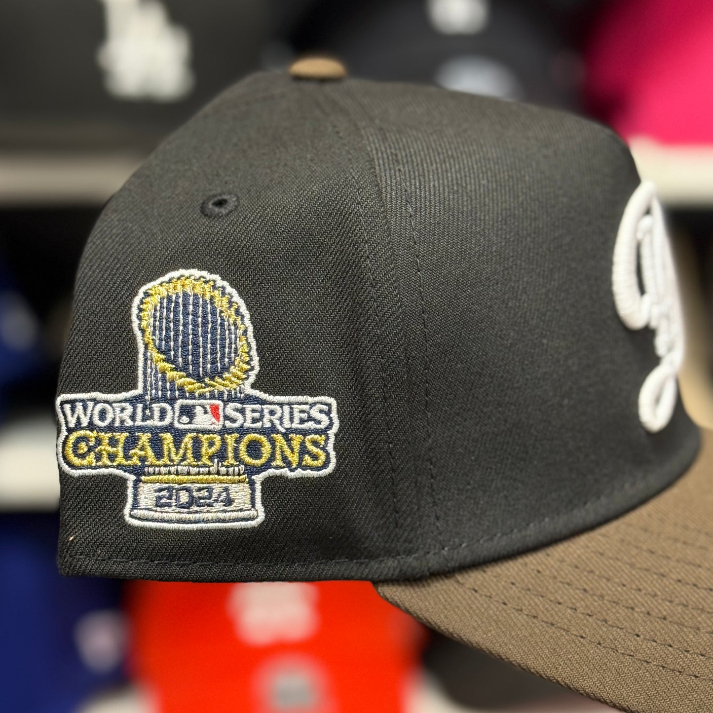 New Era Los Angeles Dodgers 'World Series Champions' A-Frame 9FORTY Snapback Black/Brown