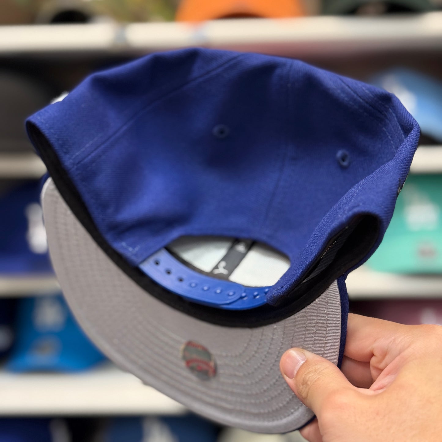 New Era Los Angeles Dodgers '2025 World Series 7x Champions' Blue 9FIFTY Snapback - Product Image