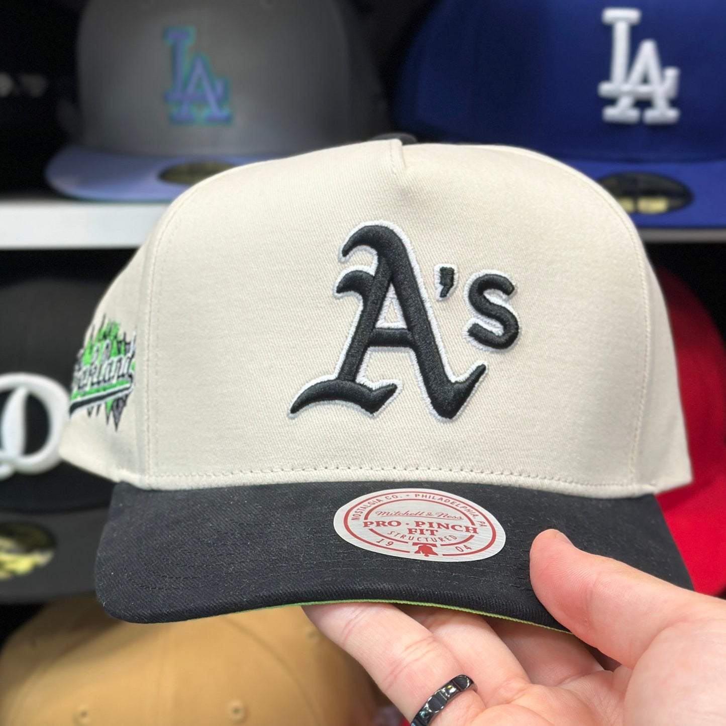 Oakland Athletics Creme/Black A-Frame Mitchell & Ness Snapback | Green Under Brim