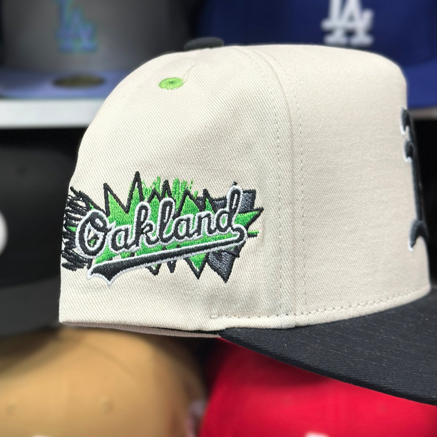 Oakland Athletics Creme/Black A-Frame Mitchell & Ness Snapback | Green Under Brim