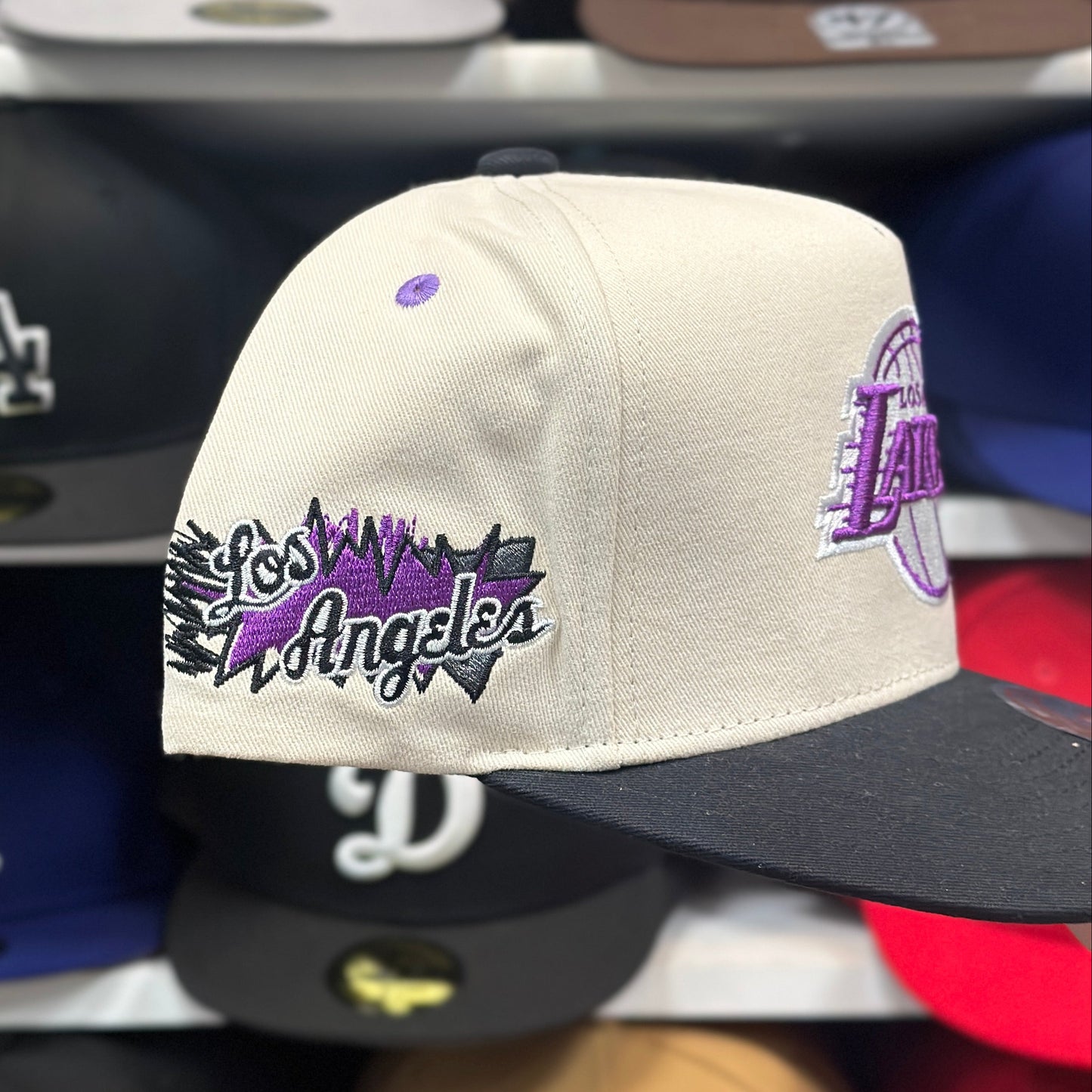 Los Angeles Lakers Creme/Black A-Frame Mitchell & Ness Snapback Creme/Black | Purple Under Brim