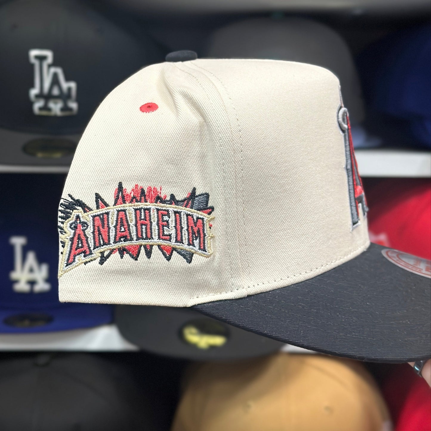Los Angeles Angels Creme/Black A-Frame Mitchell & Ness Snapback Creme/Black | Red Under Brim