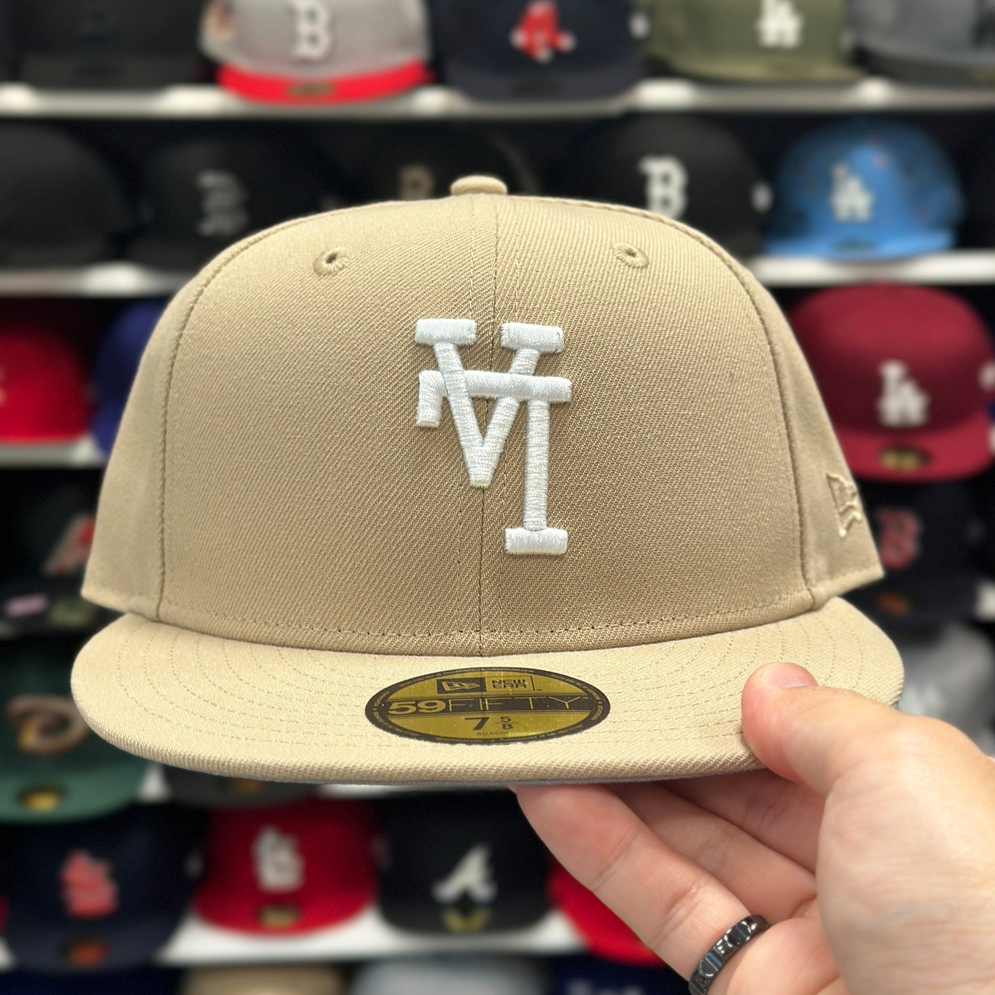 New Era Los Angeles Dodgers 'Upside Down Logo' Tan/White 59FIFTY Fitted Hat