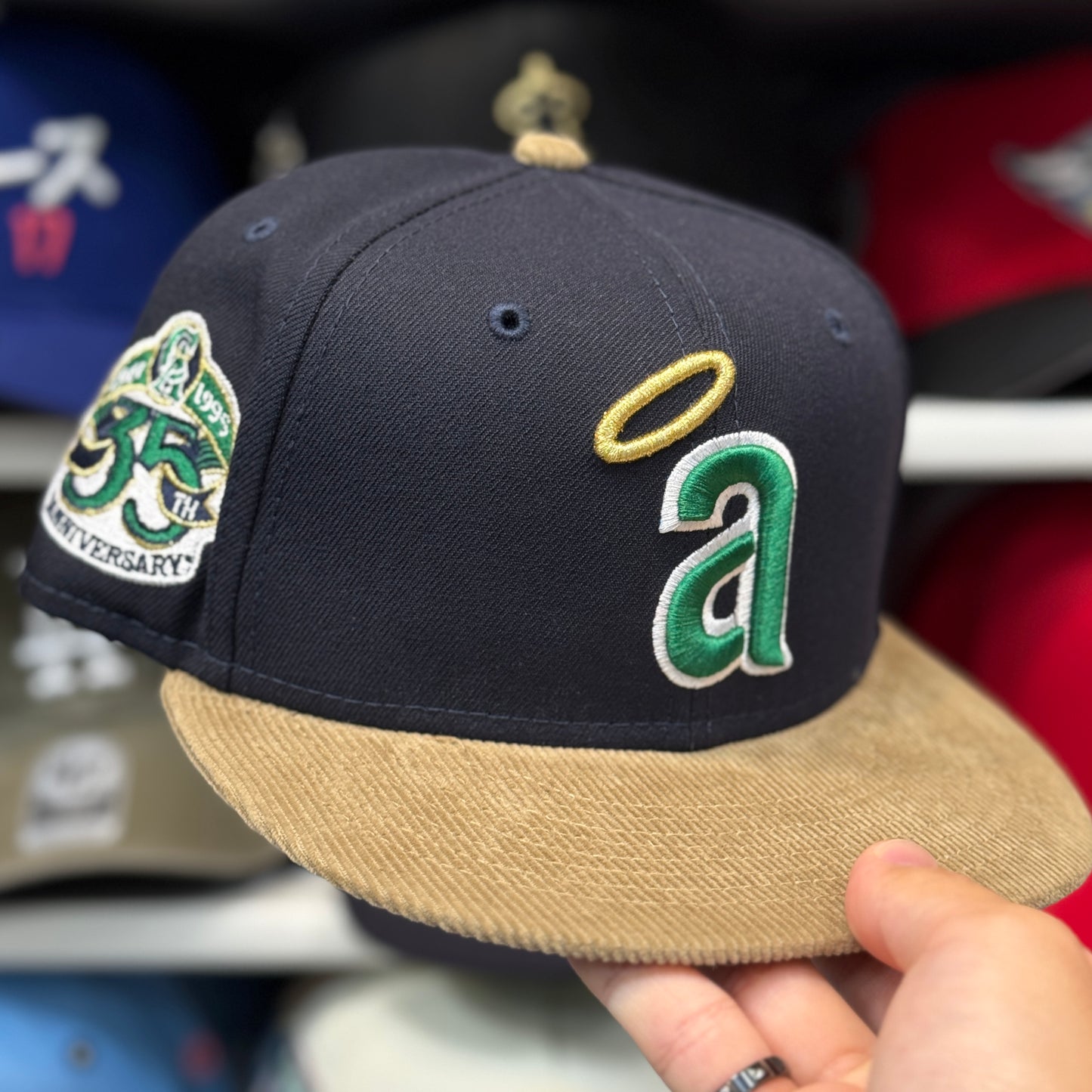 New Era Los Angeles Angels Corduroy '35th Anniversary' 59FIFTY Fitted Hat Navy/Beige