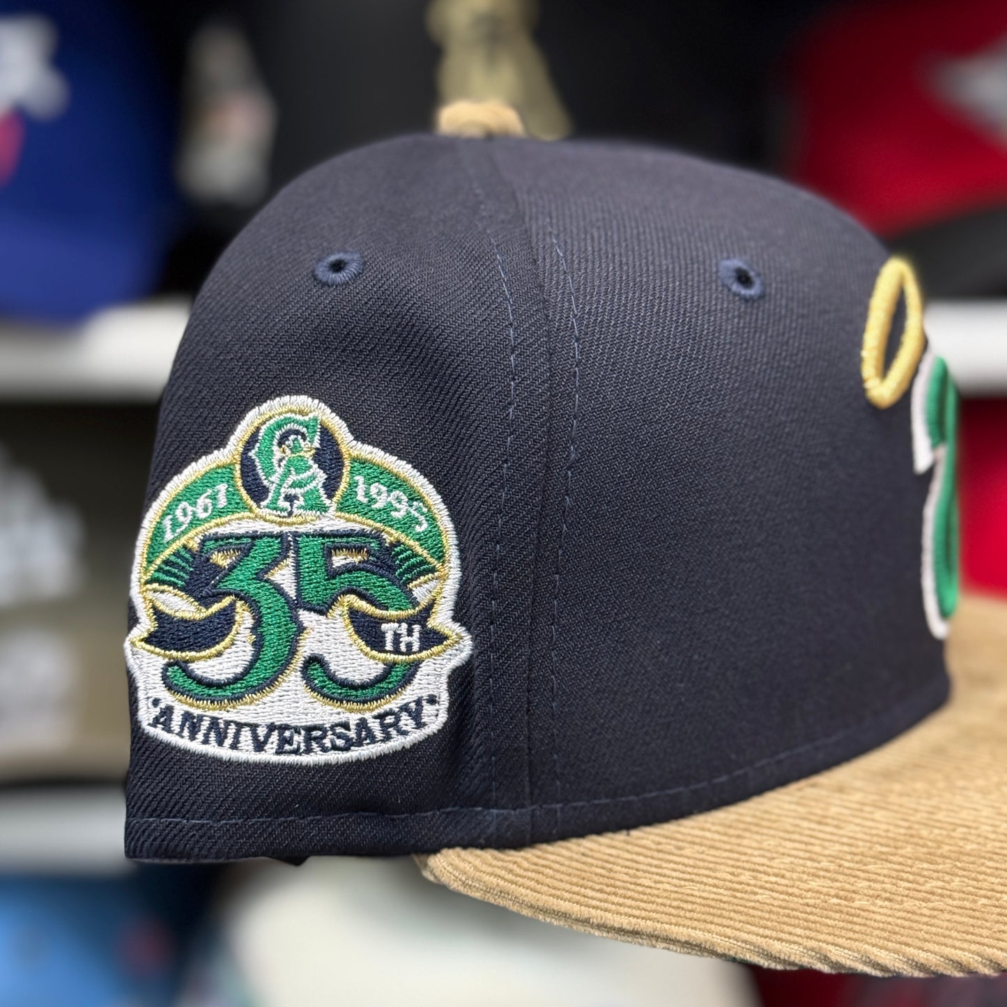 New Era Los Angeles Angels Corduroy '35th Anniversary' 59FIFTY Fitted Hat Navy/Beige