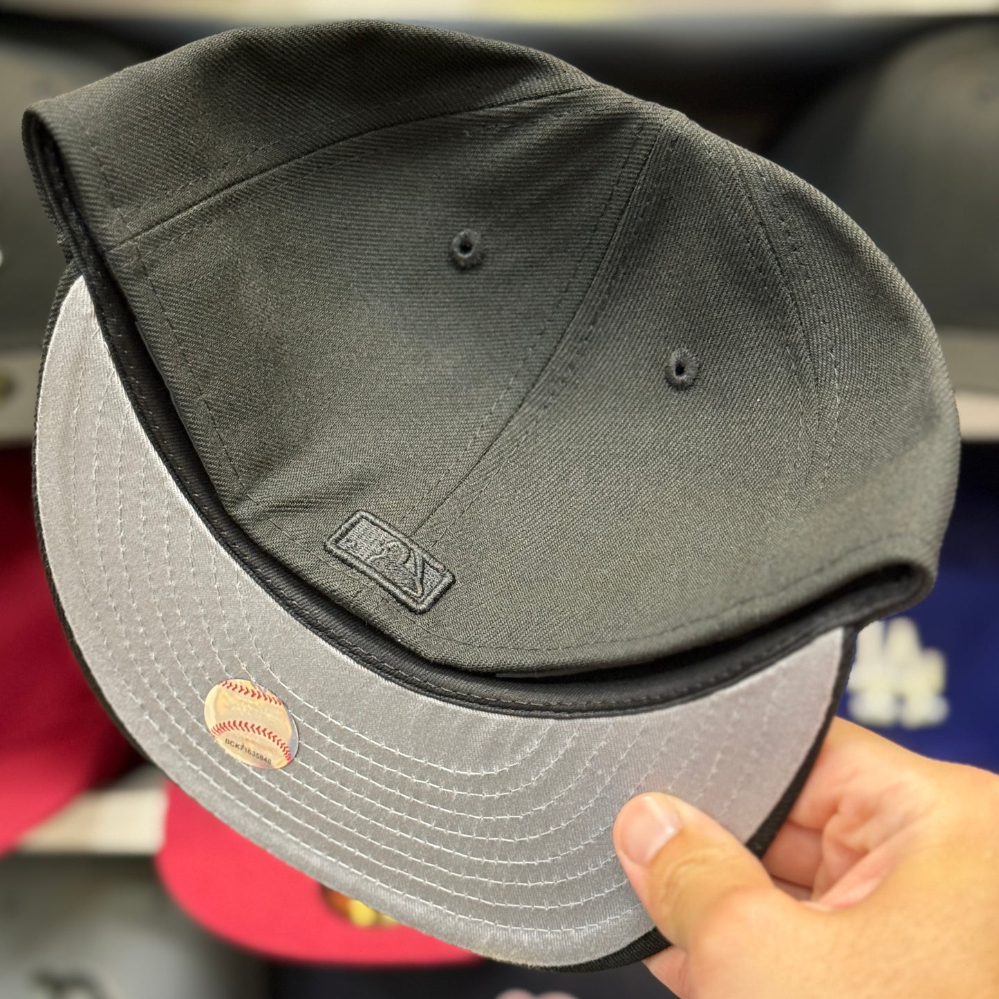 New Era Atlanta Braves 59FIFTY Fitted Hat All Black
