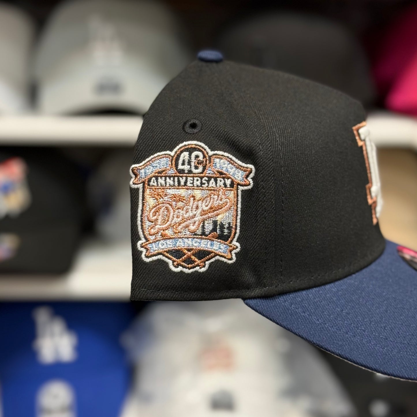 New Era Los Angeles Dodgers '40th Anniversary' A-Frame Black/Blue 9FORTY Snapback | Glow in the Dark