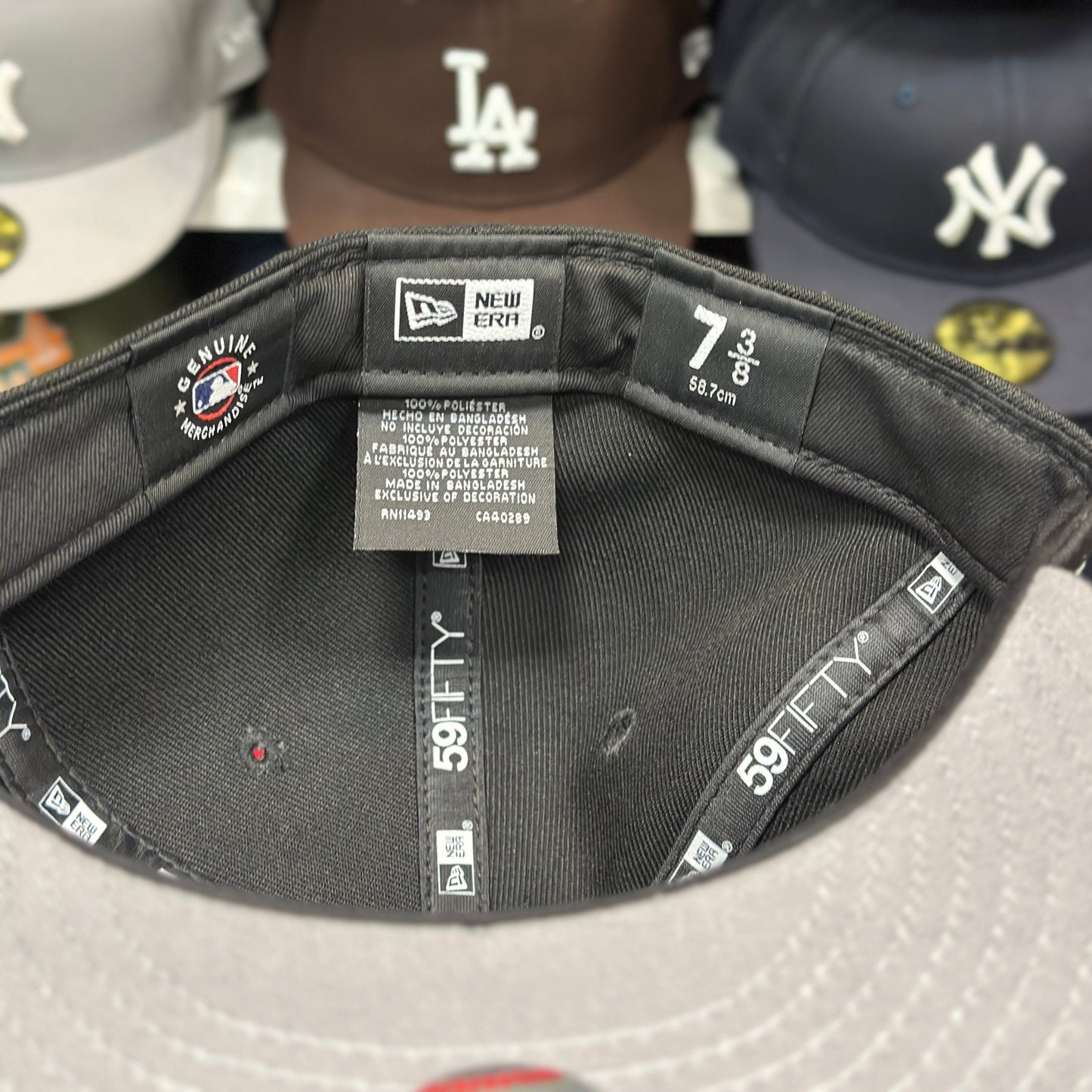 LA Dodgers MLB 'Mexico' Side Patch Fitted Hat | New Era 59FIFTY Sized Cap | Black
