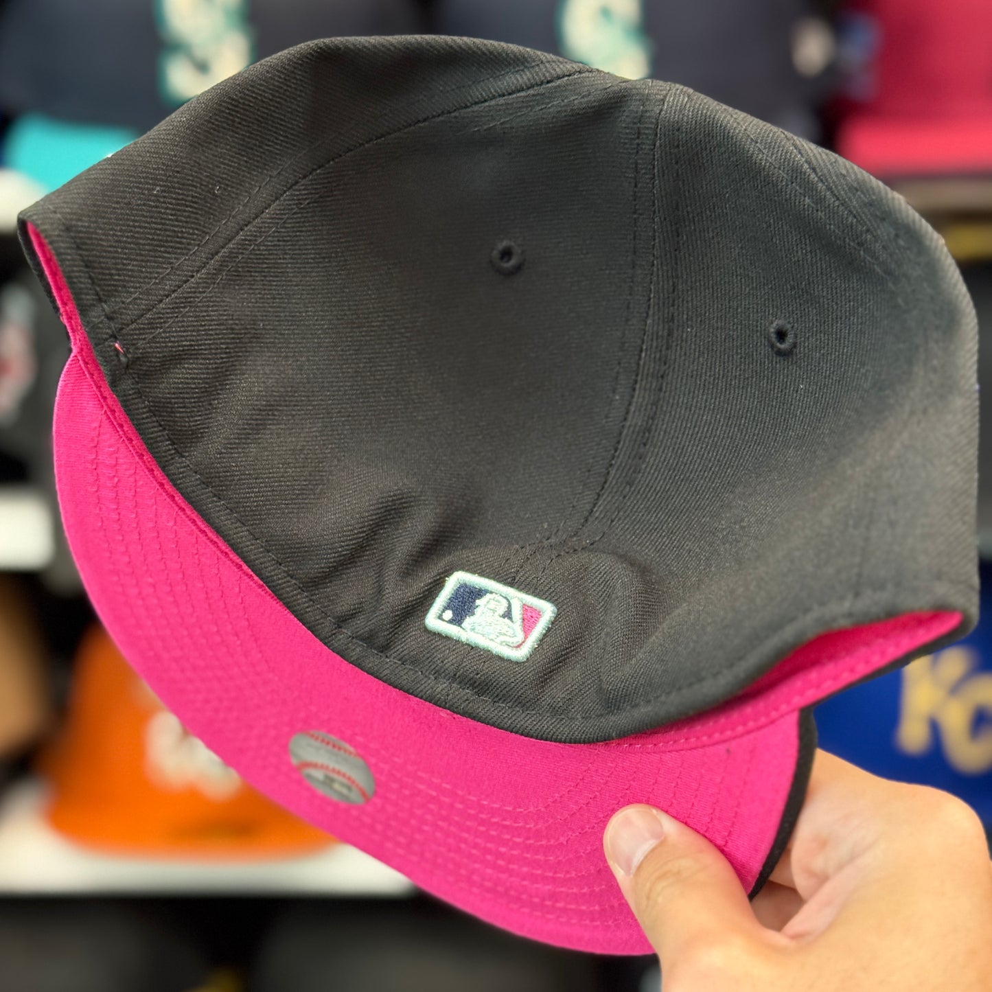 New Era Pittsburgh Pirates '70th World Series' 59FIFTY Fitted | Black - Pink Under Brim