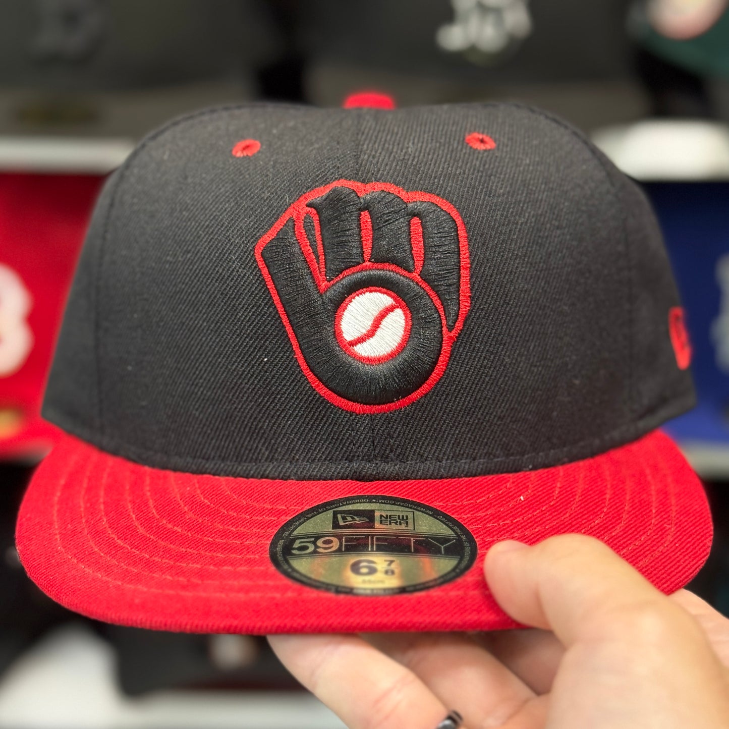 New Era Milwaukee Brewers 59FIFTY Fitted Hat | Black/Red